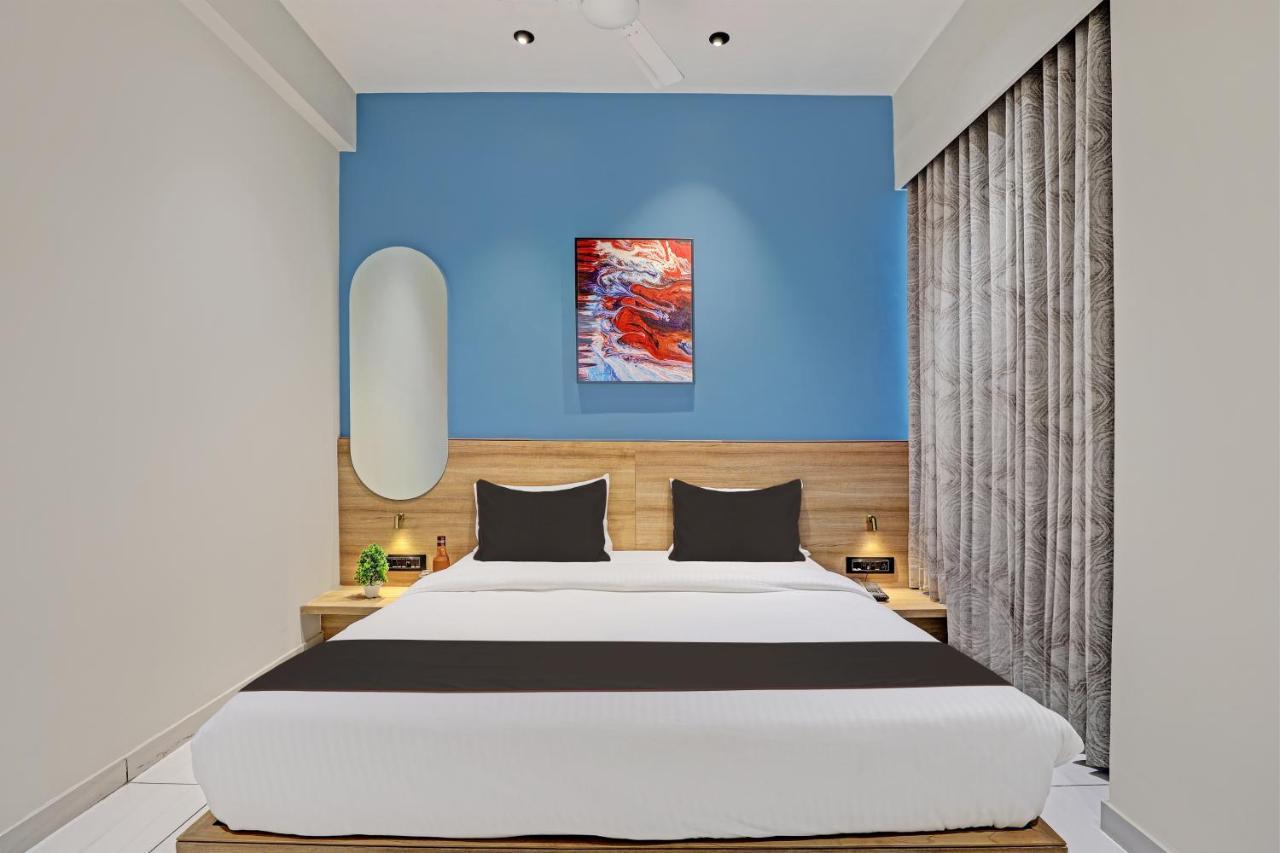 Hotel Lee Platinum Ahmedabad Eksteriør billede